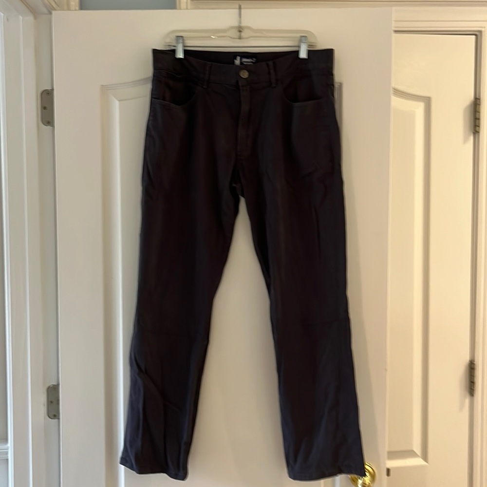 Johnnie-O Mens 5-pocket khaki pants - 33/30 gray